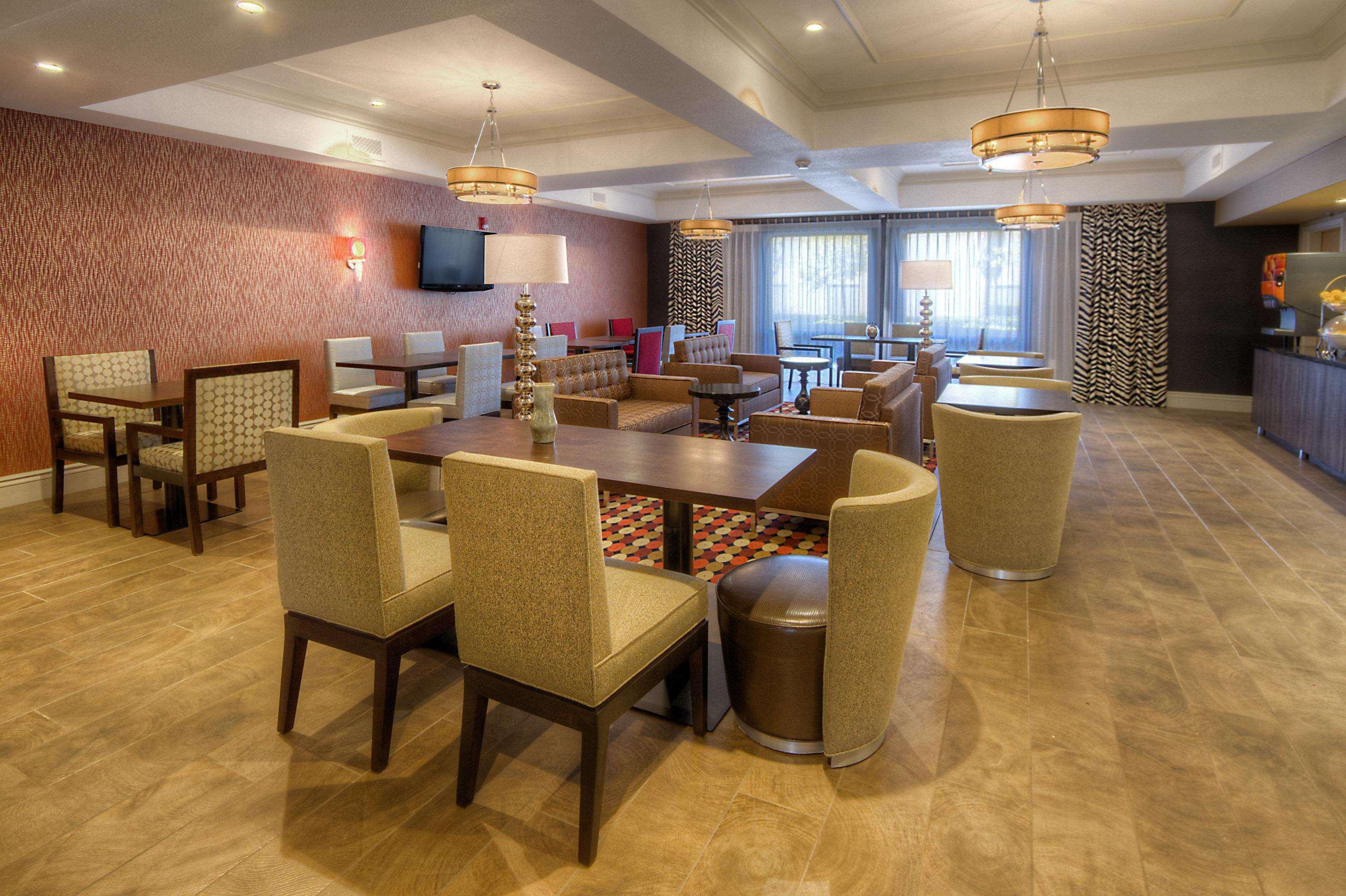 Hampton Inn Fremont Bagian luar foto