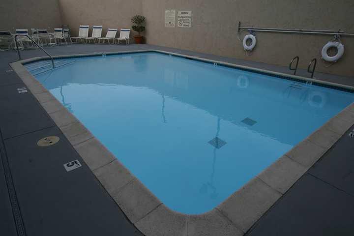 Hampton Inn Fremont Bagian luar foto