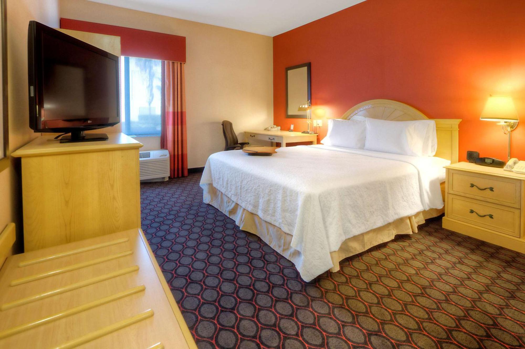 Hampton Inn Fremont Bagian luar foto