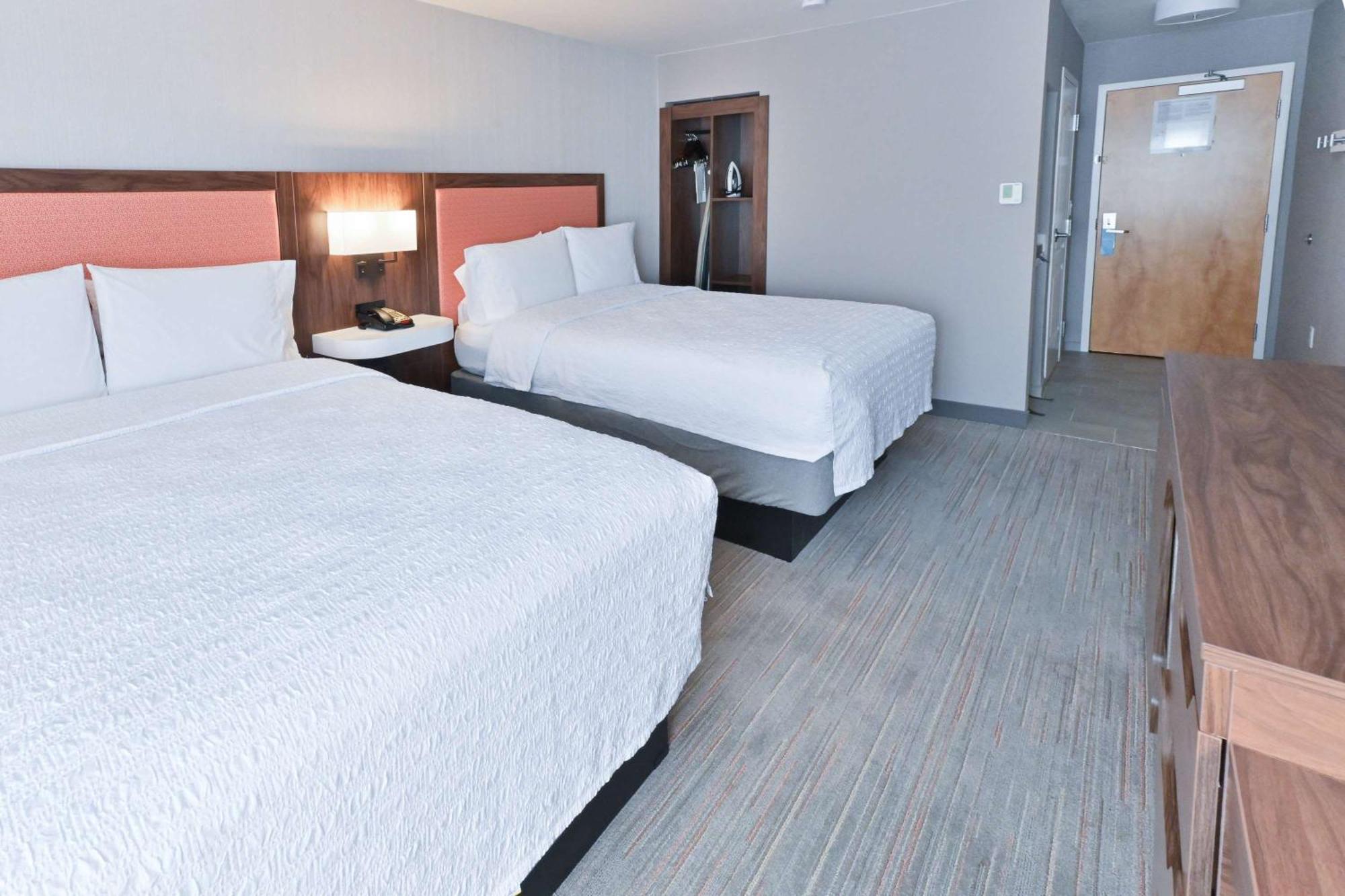 Hampton Inn Fremont Bagian luar foto
