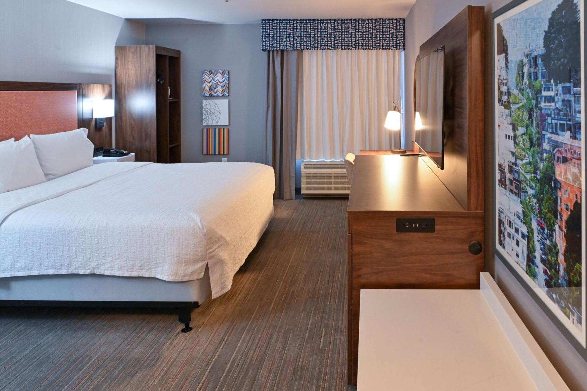 Hampton Inn Fremont Bagian luar foto
